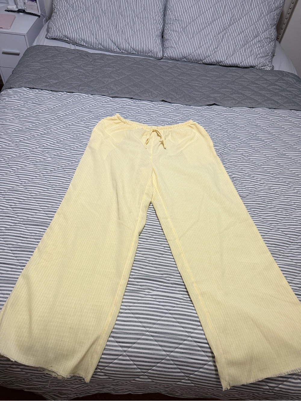 No Boundaries Pale Yellow Ribbed Wide-Leg Knit Pants